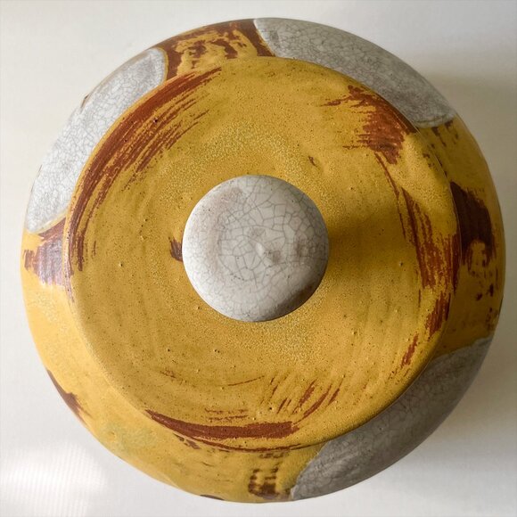 Handmade Art Pottery Ceramic Water Dispenser Crock White Floral on Yellow Signed - Picture 4 of 16